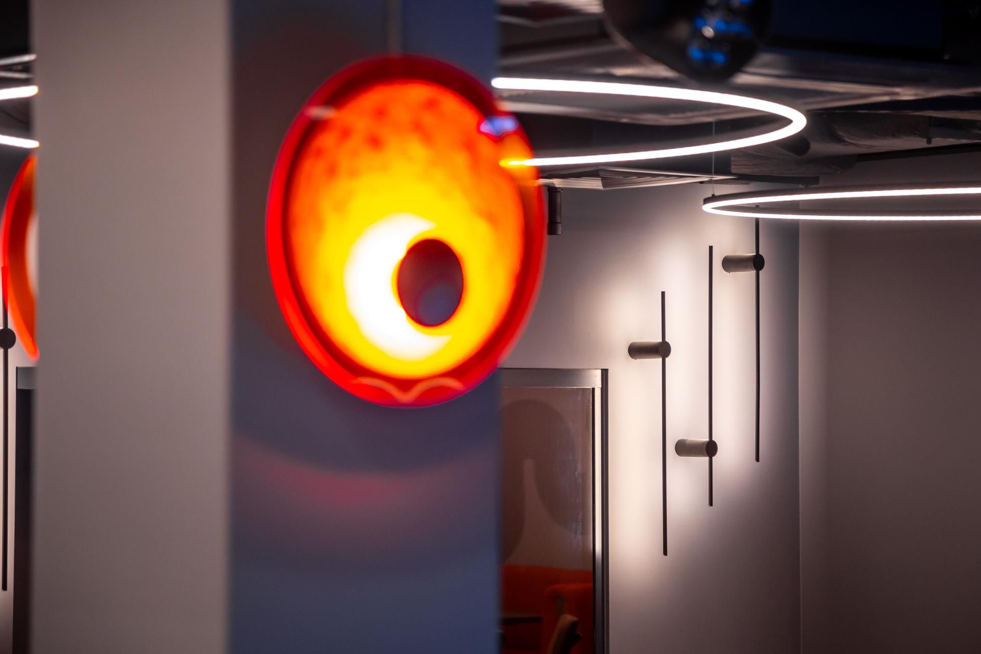 Wnętrza odnowionej "Cepelii" w Warszawie