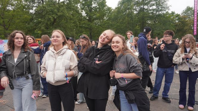 Kortowiada 2025. Koncerty na Plaży Kortowskiej przyciągnęły tłumy. Tak wyglądał drugi dzień imprezy!