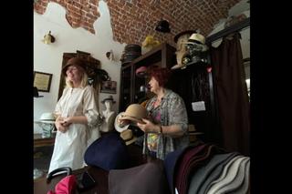 Wrocławska królowa kapeluszy. Pani Lucyna od 50 lat własnoręcznie wykonuje kapelusze