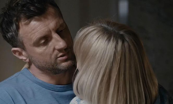 M jak miłość odc. 1883. Dorota (Iwona Rejzner), Bartek (Arkadiusz Smoleński)