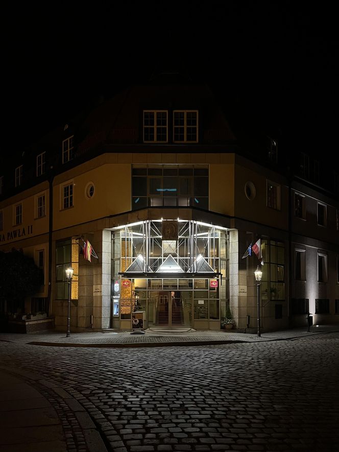Hotel im. Jana Pawła II we Wrocławiu