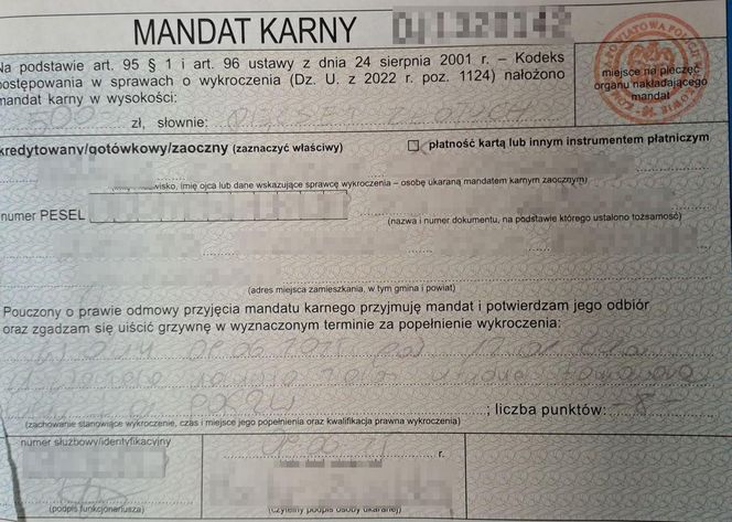 40-latka jechała „pod prąd”. Dostała mandat i 8 punktów karnych
