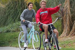 Selena Gomez i Justin Bieber - pierwszy pocałunek po powrocie Jeleny! [FOTO]