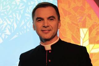 Arcybiskup ukarał ks. Andrzeja Dębskiego. Zakaz noszenia sutanny za porno-wiadomości. To nie wszystko!