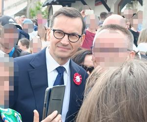 Mateusz Morawiecki świętował 3 Maja! Prosto z wesela na obchody