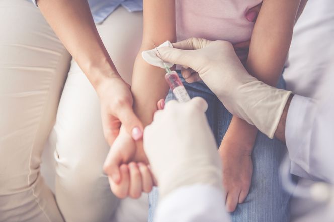 SZCZEPIENIA są bezpieczne i bardzo potrzebne