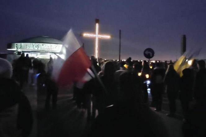 Lublin - XXIV Droga Krzyżowa na Majdanku