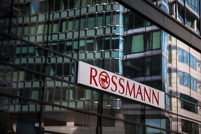 Rossmann 1+1 - PERFUMY: gdzie je kupić i jak długo trwa akcja?