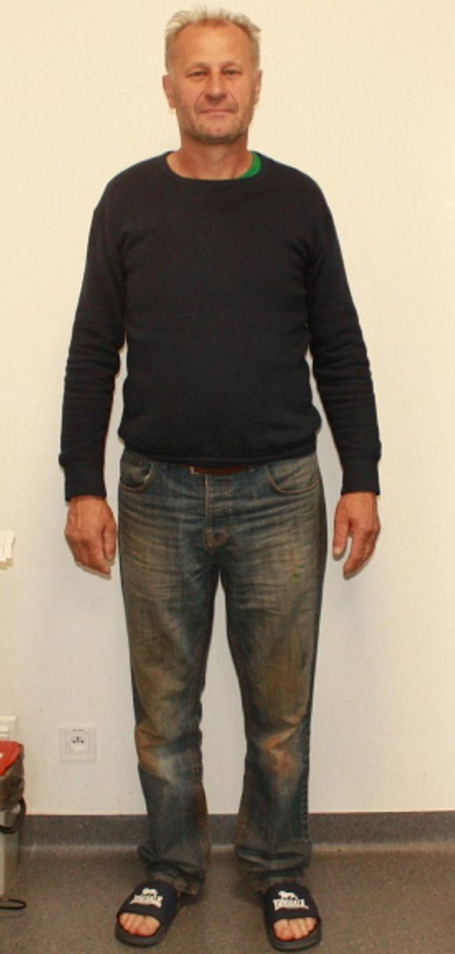 Strzelanina w Starej Wsi. Zginęły dwie osoby. Policja szuka 57-letniego mężczyzny