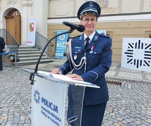 Trwają obchody Święta Policji w Lesznie. Świętują policjanci i policjantki