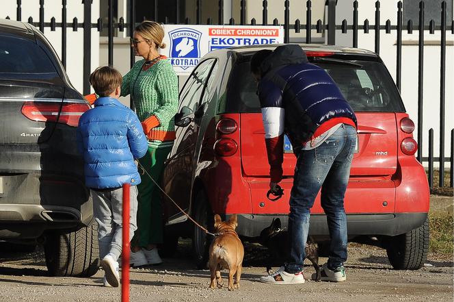 Rozenek odwiedziła pieska w szpitalu