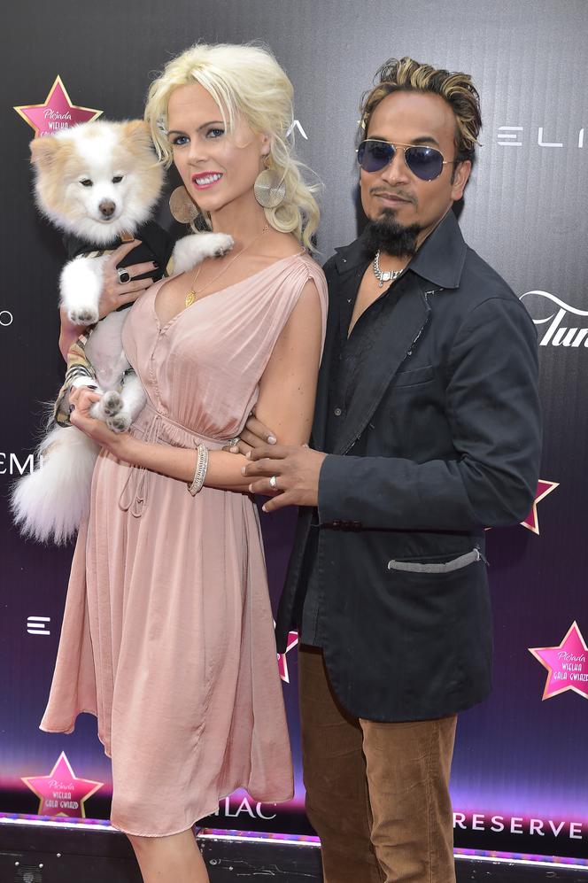  Iwona Burnat i Reggie Benjamin - seks buduje związek