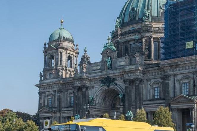 Kolejne autobusy z Wielkopolski będą wozić pasażerów w stolicy Niemiec 