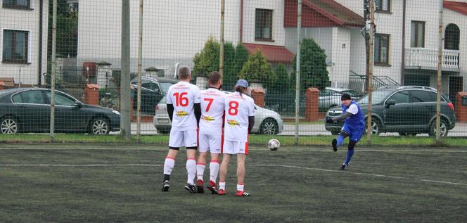 W Świętokrzyskiej Lidze Oldboyów Starachowice górą