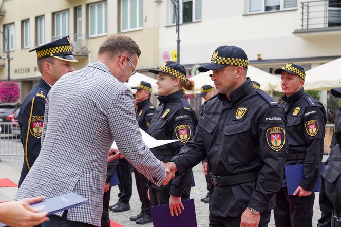 Białystok. Dzień Straży Miejskiej. Awanse funkcjonariuszy [30.08.22]