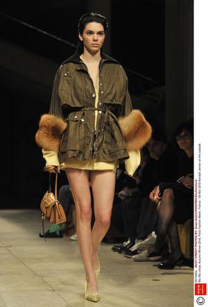 Paris Fashion Week pokaz Miu Miu zdjęcia