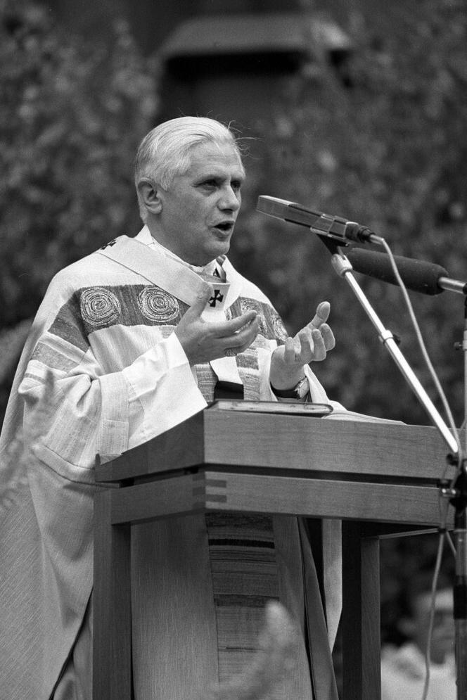 Tak zmieniał się papież Benedykt XVI. Dziś jest nie do poznania