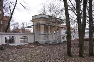 Budowa przy Pałacu Branickich. Tak przebiega remont w Parku Planty [ZDJĘCIA]