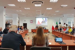 Radni murem za prezydentem Gorzowa, ale nie wszyscy