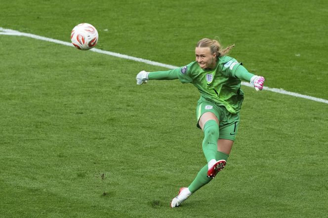 Hannah Hampton - angielska królowa karnychHannah Hampton - angielska królowa karnych