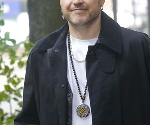 Wojciech Łozo Łozowski zabrał dziewczynę na premierę Vinci2