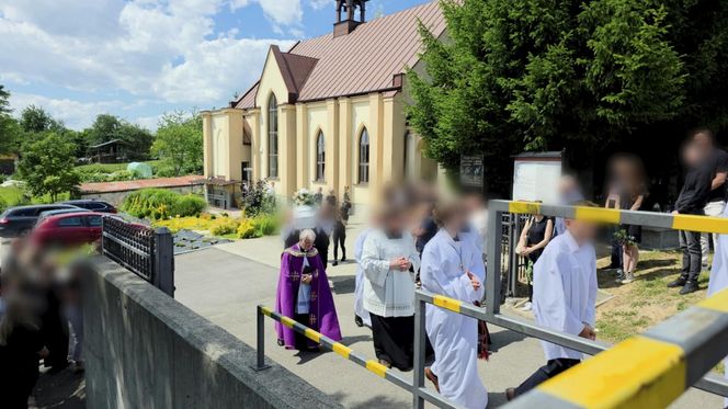 Pogrzeb 14-letniej Julii, która zginęła w pożarze