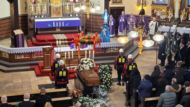 Pogrzeb górnika z kopalni Bielszowice