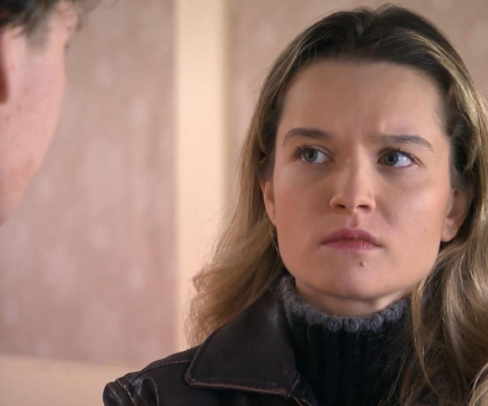 Na Wspólnej. Wstrząs w życiu Kasi. To nie przypadek, że uczeń Leon znów jest tak blisko niej - WIDEO, ZDJĘCIA