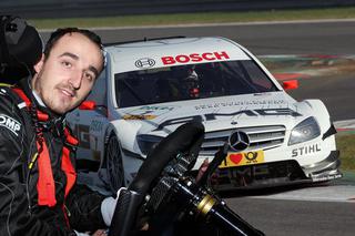 Robert Kubica ROZPOCZYNA TESTY w mercedesie AMG C-coupe