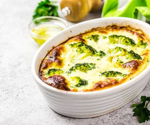 Co zrobić ze smażonym karpiem po świętach? Wypróbuj ten niezawodny przepis na zapiekankę z karpia