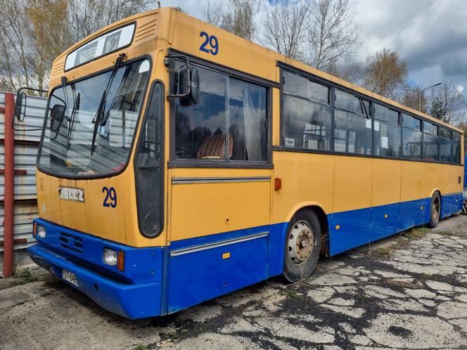 To już historia! Stare autobusy ze Starachowic na sprzedaż