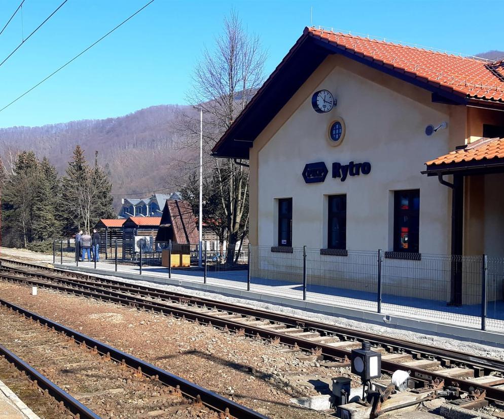 Trwają remonty dworców kolejowych w Dolinie Popradu 