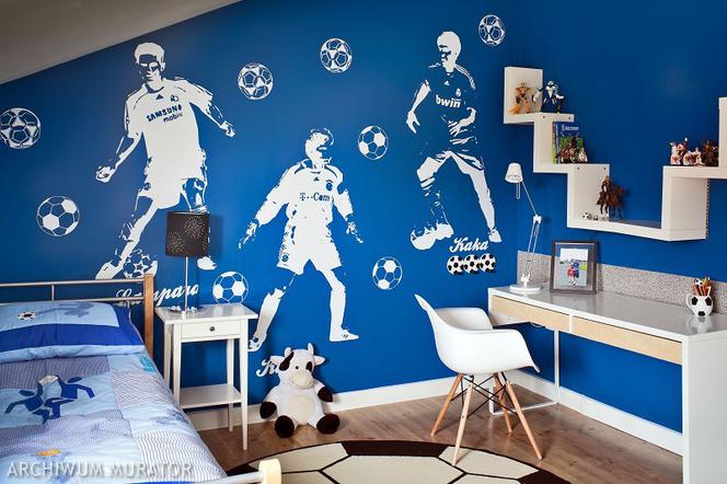 Niebieski pokój dla chłopca i dziewczynki: jak pomalować pokój dziecięcy?