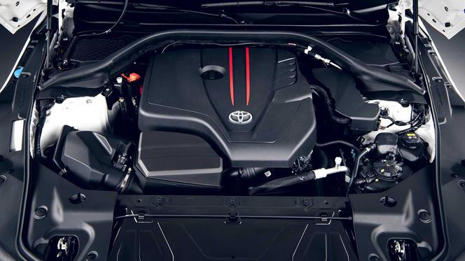 Toyota GR Supra z 4-cylindrowym silnikiem