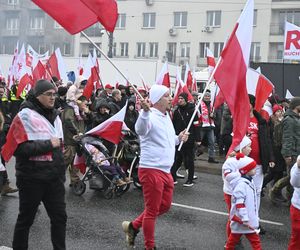 Marsz Niepodległości 2025 na żywo. Relacja z Warszawy. Chcę zobaczyć Polskę samodzielną i niezakompleksioną