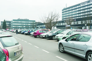 Zdzierstwo na szpitalnych parkingach