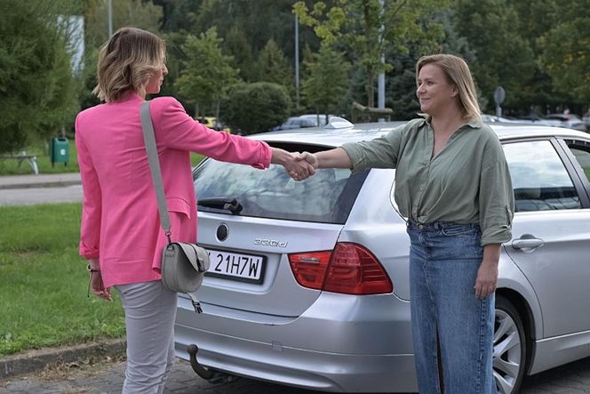 Pierwsza miłość, Maja (Julia Kamińska), Marysia (Aneta Zając)