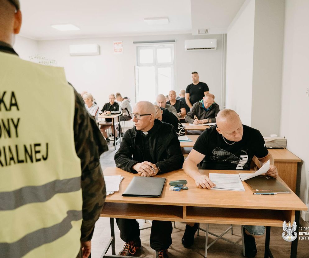 65 żołnierzy doszkala się w opolskiej jednostce WOT-u.  ZDJĘCIA