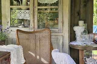 Ogrodowy kącik w stylu retro 