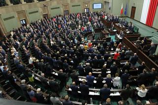 EXPRESSEM: PiS bez większości w Sejmie