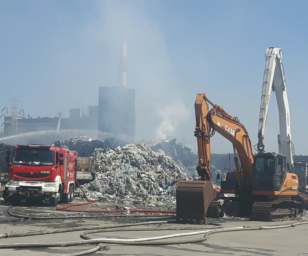 Wysokość kary jest związana nie tylko ze skalą zanieczyszczeń, jakie spowodował pożar, ale także z tym, że właściciel nie stosował się do zaleceń starosty w kwestii odpowiedniego magazynowania odpadów