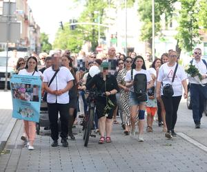 Pan Artur płakał w tracie białego marszu w Częstochowie. Kamilek śni mi się po nocach