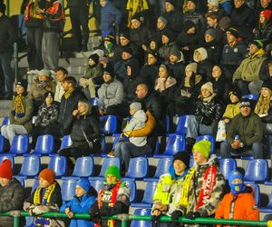 Elana Toruń - Zawisza Bydgoszcz 1:1, zdjęcia kibiców, opraw i piłkarzy ze Stadionu Miejskiego im. Grzegorza Duneckiego