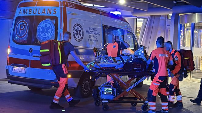 Warszawa. Kobieta skoczyła z piętra w Złotych Tarasach