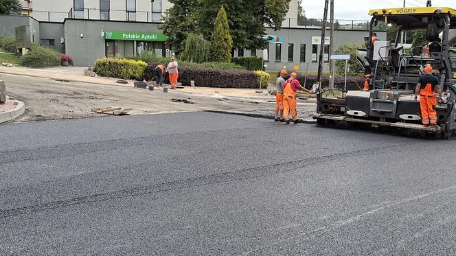Drogowe remonty w Starachowicach. Fragment ulicy Piłsudskiego otwarty dla kierowców