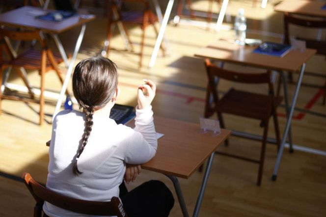 Unieważnią maturę z matematyki 2025!? CAŁY ARKUSZ trafił do sieci! Poprosiliśmy CKE o komentarz 