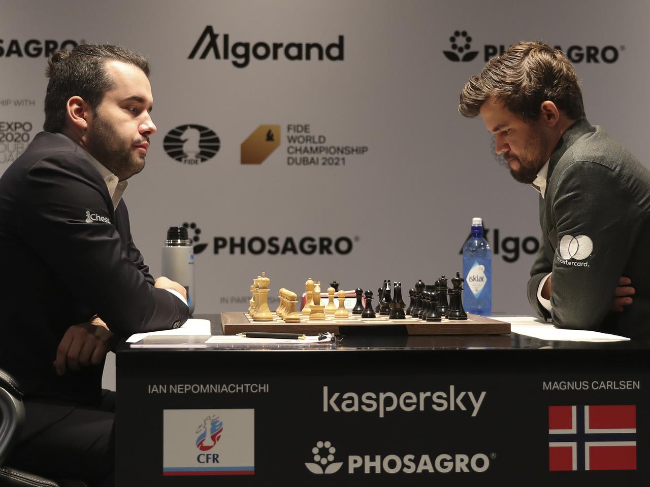 Magnus Carlsen zmierza po złoto. Duda przegrał z mistrzem