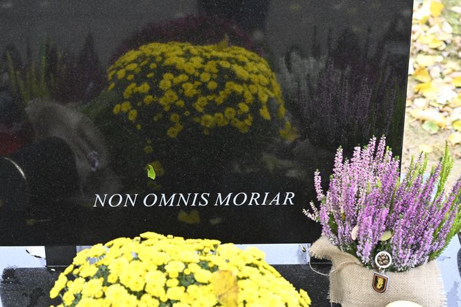 Oto grób gen. Waldemara Skrzypczaka