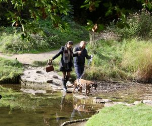 Jacek Ozdoba odpoczywa z żoną po ślubie