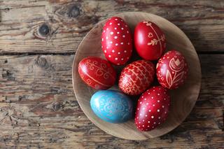 Wielkanoc. Skąd się wziął zwyczaj prezentów od zajączka i szukania zajączka lub jajek na Wielkanoc?